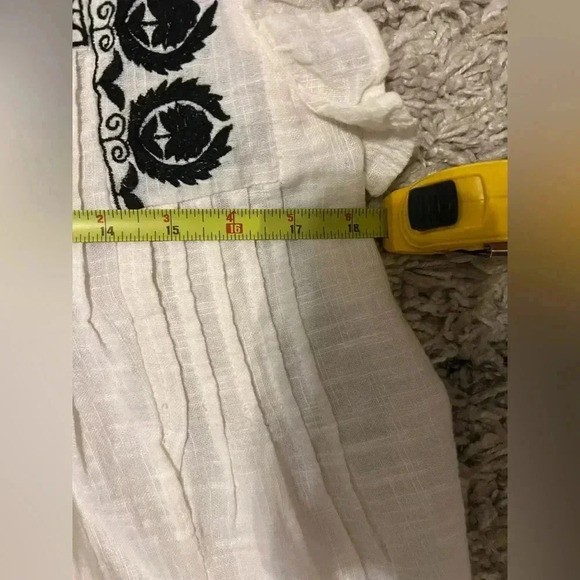 NWT boho top size XS but is loose and flowy (S103) - Picture 7 of 7